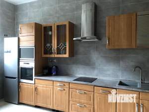 Дом 215м², 2-этажный, участок 6 сот.  