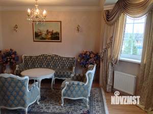Дом 470м², 3-этажный, участок 12 сот.  