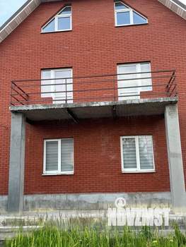 Дом 350м², 3-этажный, участок 9 сот.  