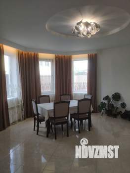 Дом 400м², 2-этажный, участок 16 сот.  