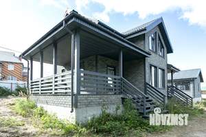 Дом 160м&sup2;, 2-этажный, участок 7 сот.  