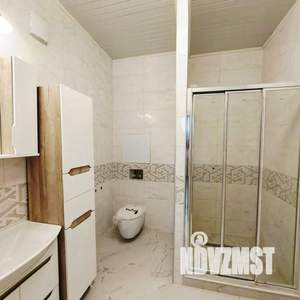 Дом 303м², 2-этажный, участок 6 сот.  