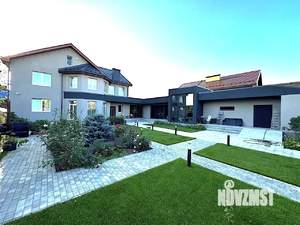 Дом 650м², 3-этажный, участок 12 сот.  