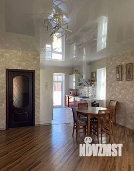 Таунхаус 156м², 3-этажный, участок 3 сот.  