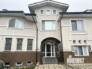 Таунхаус 412м², 3-этажный, участок 5 сот.  