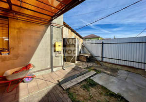 Дом 240м², 2-этажный, участок 8 сот.  