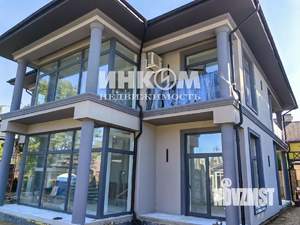 Дом 250м², 2-этажный, участок 15 сот.  