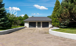 Дом 993м², 4-этажный, участок 60 сот.  