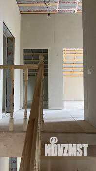 Дом 194м², 2-этажный, участок 7 сот.  