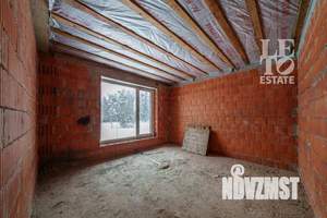 Дом 185м², 2-этажный, участок 8 сот.  