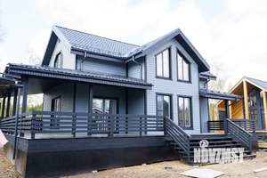 Коттедж 250м&sup2;, 2-этажный, участок 6 сот.  