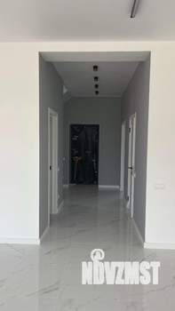 Коттедж 180м², 2-этажный, участок 7 сот.  