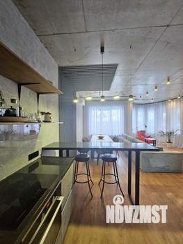 Таунхаус 250м&sup2;, 3-этажный, участок 3 сот.  