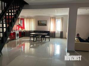 Дом 350м², 3-этажный, участок 9 сот.  