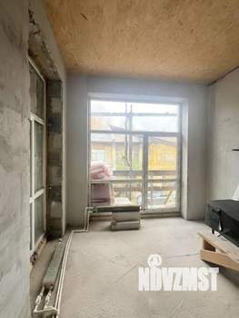 Таунхаус 250м&sup2;, 3-этажный, участок 4 сот.  