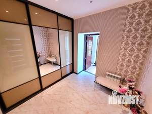 Таунхаус 290м², 3-этажный, участок 4 сот.  