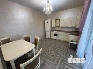 Коттедж 195м², 2-этажный, участок 5 сот.  