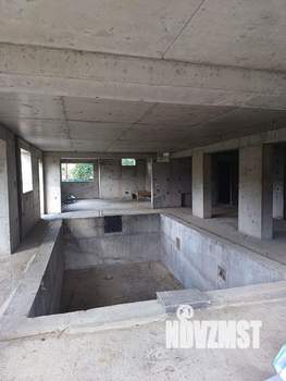 Дом 600м², 4-этажный, участок 10 сот.  