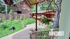 Коттедж 215м², 3-этажный, участок 9 сот.  