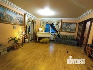 Дом 250м&sup2;, 2-этажный, участок 14 сот.  