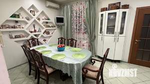 Таунхаус 216м&sup2;, 2-этажный, участок 5 сот.  