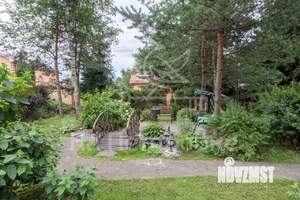 Дом 350м², 2-этажный, участок 13 сот.  