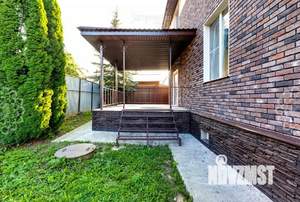 Коттедж 497м&sup2;, 2-этажный, участок 10 сот.  