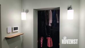 Дом 220м², 3-этажный, участок 8 сот.  
