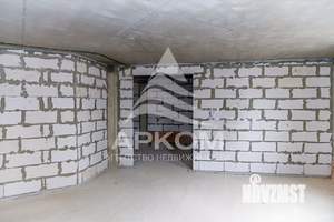Таунхаус 249м², 3-этажный, участок 2 сот.  