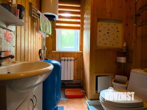 Дом 98м², 2-этажный, участок 9 сот.  