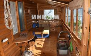 Дом 60м&sup2;, 2-этажный, участок 6 сот.  