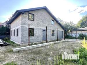 Дом 230м², 2-этажный, участок 6 сот.  