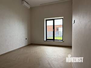 Дом 395м&sup2;, 2-этажный, участок 11 сот.  