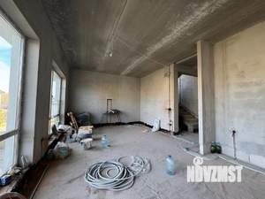 Коттедж 175м², 2-этажный, участок 7 сот.  