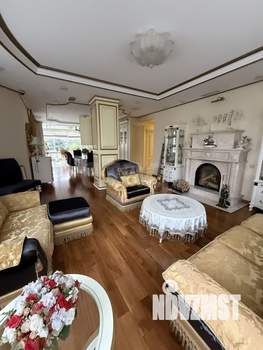 Дом 490м², 4-этажный, участок 12 сот.  