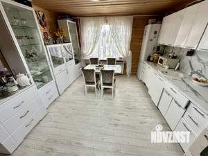 Дом 130м², 2-этажный, участок 10 сот.  