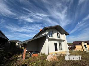 Коттедж 175м², 2-этажный, участок 7 сот.  