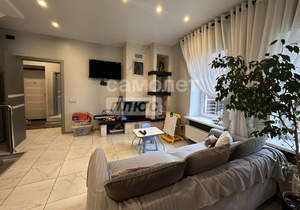 Дом 296м&sup2;, 4-этажный, участок 6 сот.  