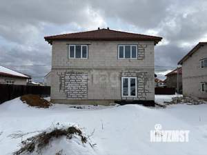 Дом 240м², 2-этажный, участок 6 сот.  