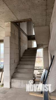 Коттедж 160м², 2-этажный, участок 5 сот.  