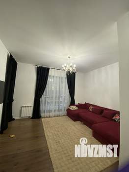 Таунхаус 250м², 3-этажный, участок 3 сот.  