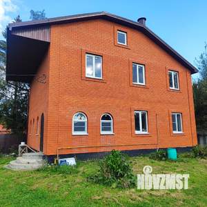 Коттедж 190м², 3-этажный, участок 10 сот.  
