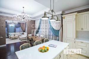 Коттедж 515м², 4-этажный, участок 12 сот.  