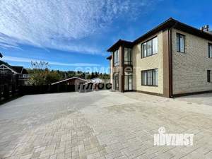 Коттедж 240м&sup2;, 2-этажный, участок 9 сот.  