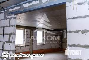 Таунхаус 249м², 3-этажный, участок 3 сот.  
