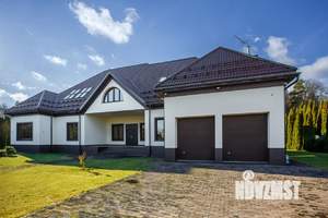 Дом 580м², 2-этажный, участок 37 сот.  