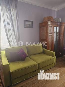 Дом 270м², 2-этажный, участок 9 сот.  