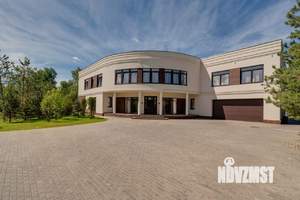 Дом 1200м², 2-этажный, участок 100 сот.  