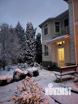 Дом 354м&sup2;, 2-этажный, участок 12 сот.  