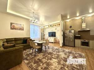 Таунхаус 281м², 3-этажный, участок 3 сот.  